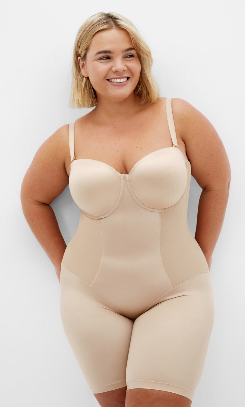 City Chic Women's 38DDD Smooth & Chic Strapless Latte Shapewear Bodysuit I6-20